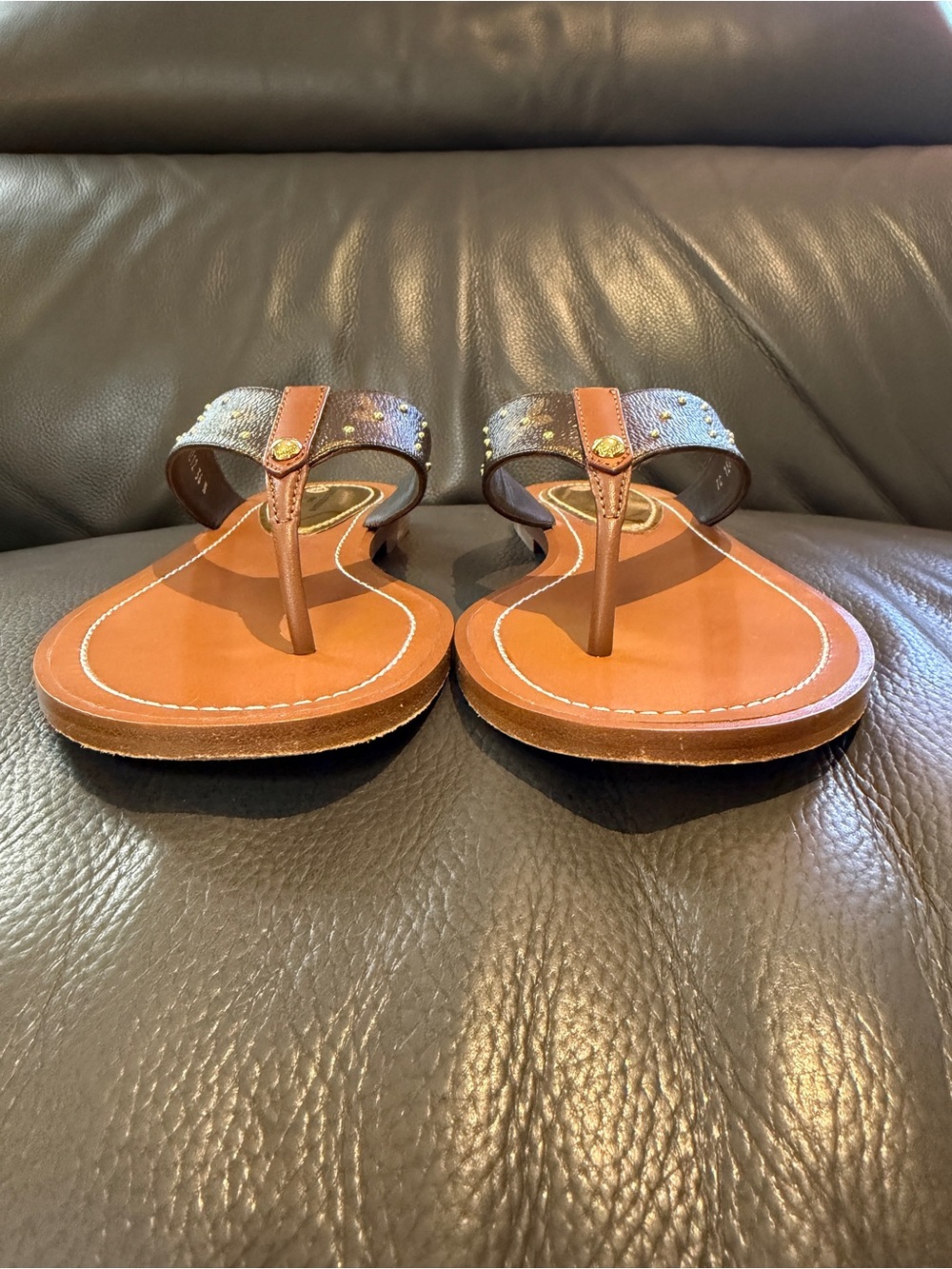 Louis Vuitton SUNNY FLAT THONG - Picture 7 of 11